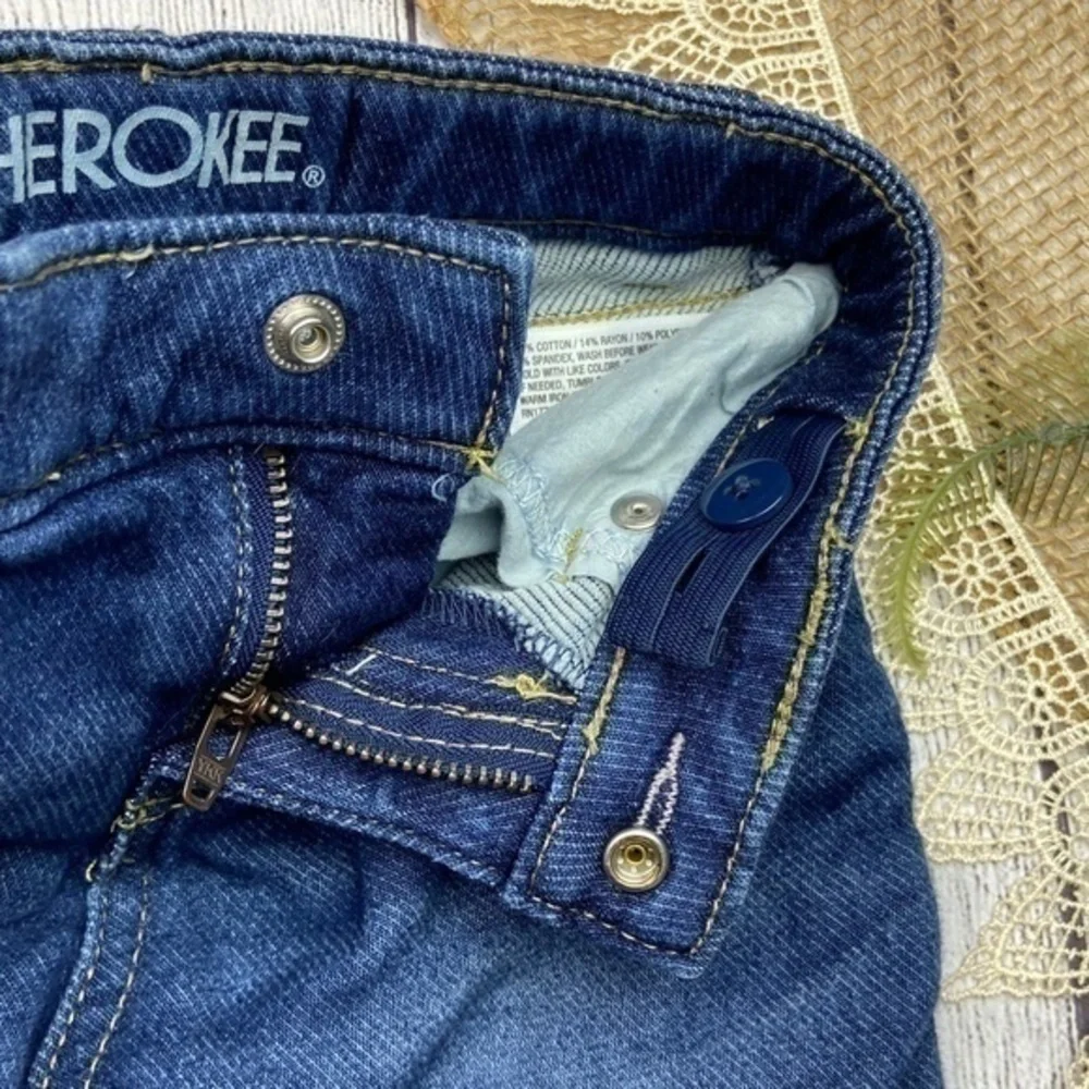 Cherokee Girls Pants Size 5 Super Skinny Crop Soft Comfy Faux Denim Pants